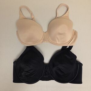 Lot of 2 Vanity Fair Bra 40D Black No Pad Wired 76080 Tan Light Pad Wired 75204